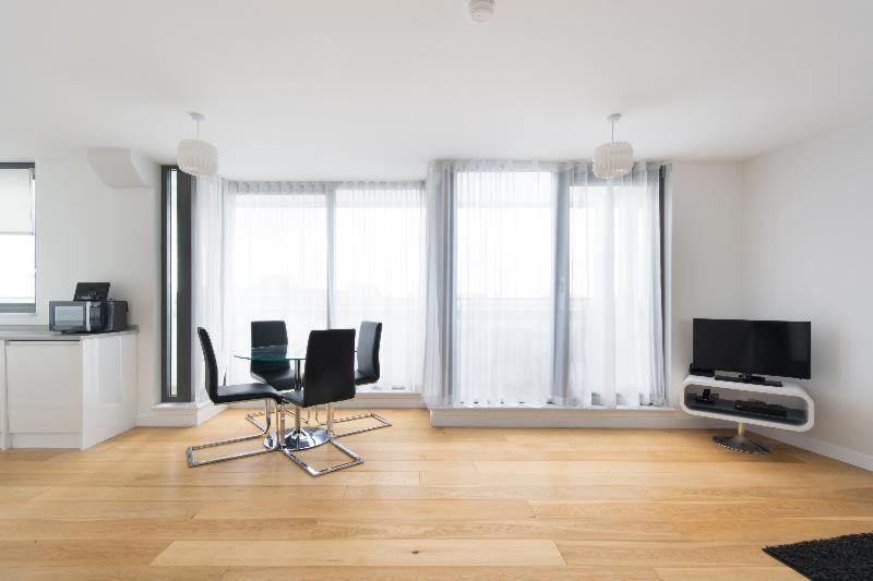 Sonder By Marriott Bonvoy The Bard Apartments Fitzrovia London Phòng bức ảnh